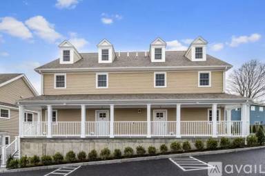 Main picture of 303 Hamilton Ave