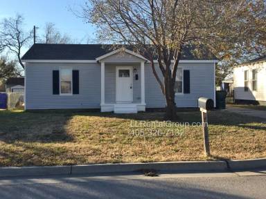 Main picture of 604 Tiffin Ave