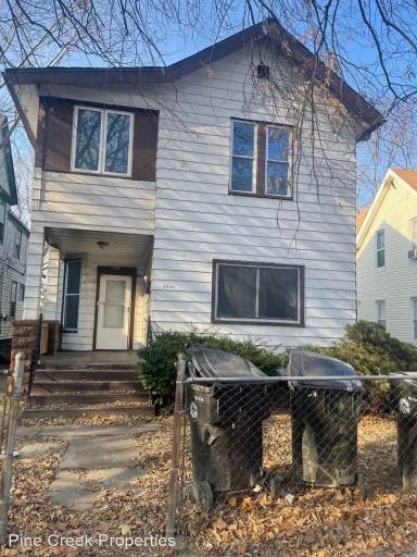 Main picture of 2050 W 83rd St