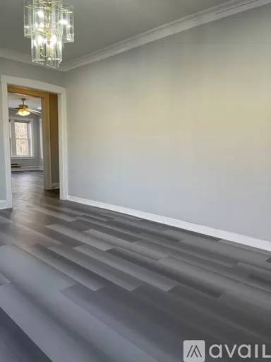 Main picture of 5220 N Christiana Ave