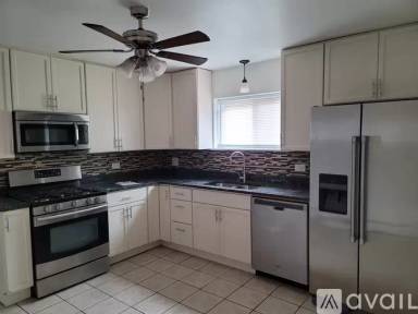 Main picture of 1673 N 40th Ave