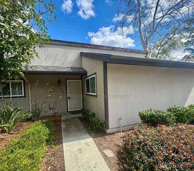 Main picture of 14143 Tarzana Rd