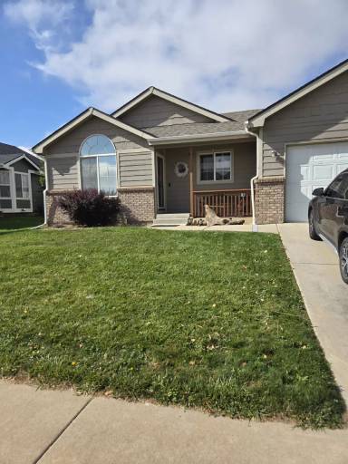 Main picture of 1343 S Cora Ave