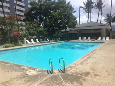 Main picture of Liliʻuokalani Gardens at Waikiki King Tower