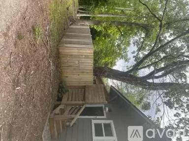 Main picture of 1418 Greenville Hwy