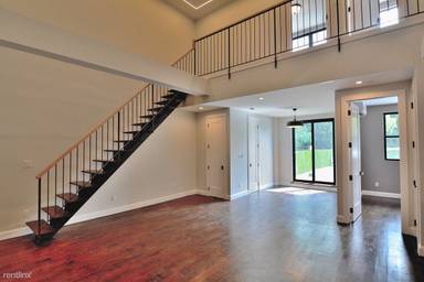 Main picture of 6080 Myrtle Ave