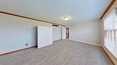 Main picture of 5329 Hedgerow Dr