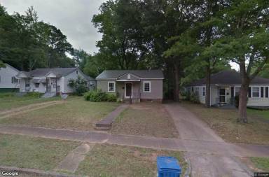 Main picture of 901 Kirkwood Ave