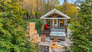 Main picture of 153 Cool Springs Dr