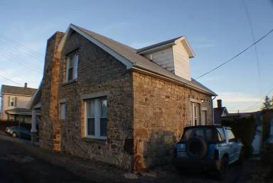 Main picture of 35 Stoyer St
