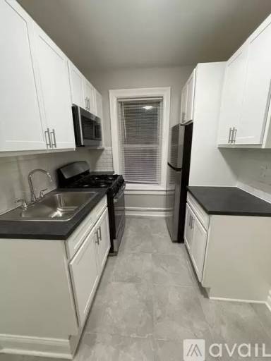 Main picture of 125 Corbin Ave