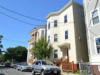Main picture of 171 Elm St