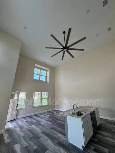 Main picture of 1320 Johnson Bend Rd