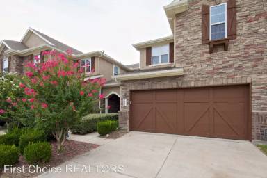 Main picture of 5812 Stone Mountain Rd