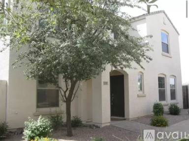Main picture of 2567 E Bart St