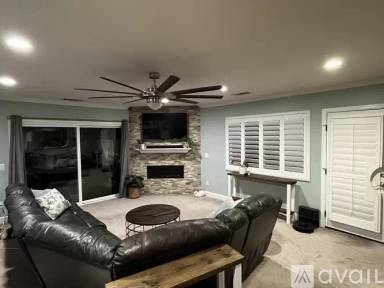 Main picture of 5560 E Conant St