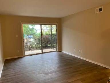 Main picture of 201 Orchard Trace Ln