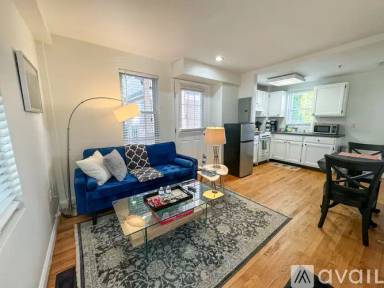 Main picture of 23 Jay St