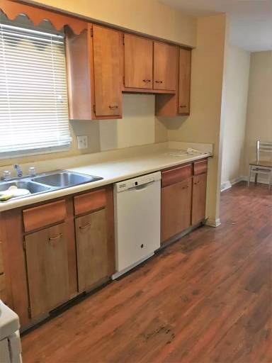 Main picture of 2001 20th Avenue Pl