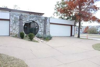 Main picture of 5327 Wendel Dr