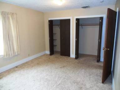 Main picture of 512 S Main St