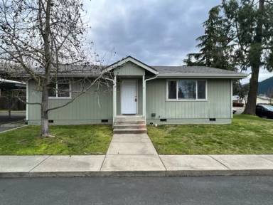 Main picture of 1708 NE Fairview Ave