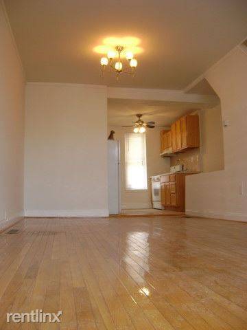 Main picture of 2010 S Chadwick St