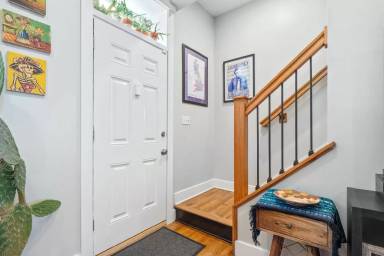 Main picture of 1842 S 10th St