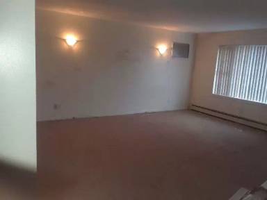 Main picture of 113 S 12th Ave