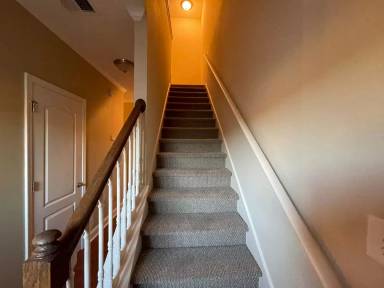 Main picture of 1041 Apple Orchard Ln