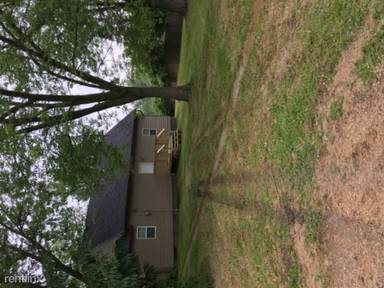 Main picture of 309 W Plumer St