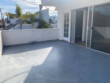 Main picture of 900 W Balboa Blvd