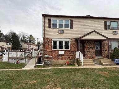Main picture of 31 Thomas Rd