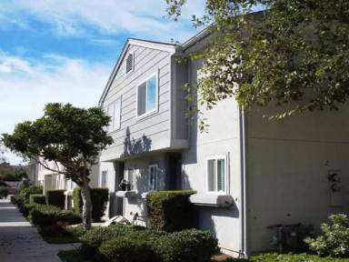 Main picture of 2333 Kings View Cir