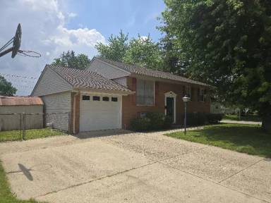 Main picture of 319 Corlington Dr