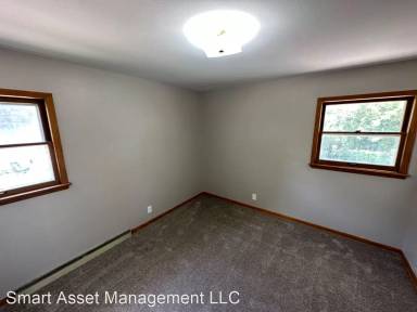 Main picture of 5035 N 53rd St