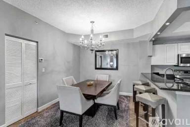 Main picture of 2810 Grande Pkwy