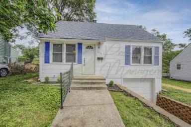 Main picture of 634 Thornton St