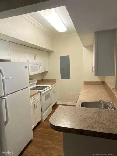 Main picture of 200 SW 117th Ter