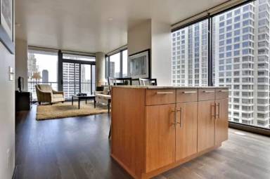 Main picture of 460 N State St