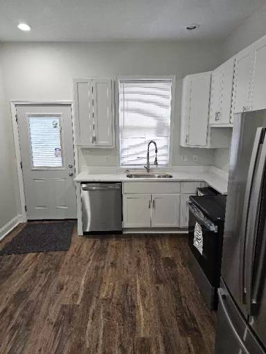 Main picture of 2033 Carrollton Ave