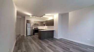 Main picture of 201 W Lake St
