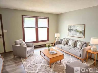 Main picture of 222 W Centennial Ave