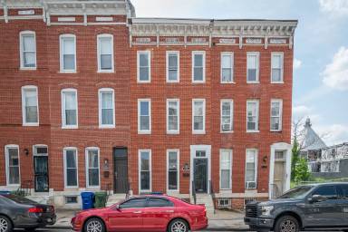 Main picture of 709 E Chase St