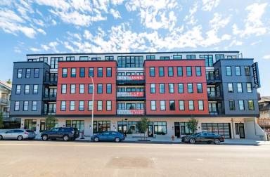 Main picture of 4750 N Albina Ave