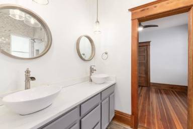 Main picture of 1210 E Colfax Ave