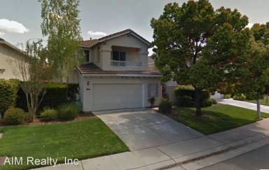 Main picture of 1500 Doulton Dr