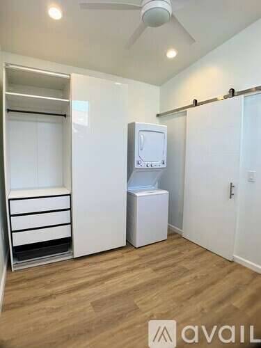 Main picture of 4000 Kansas St
