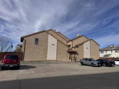 Main picture of 551 Garfield Dr
