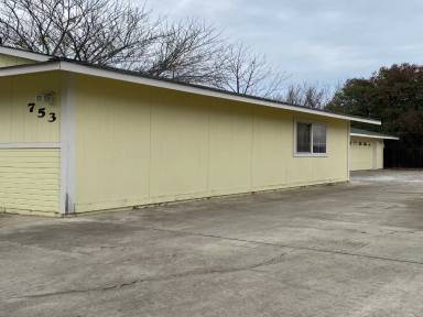 Main picture of 753 Francis Way